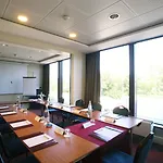 Doubletree By Hilton Paris Hotel 4*