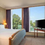Doubletree By Hilton Paris 4*