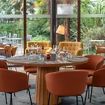 Hotel Doubletree By Hilton Paris