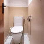 Doubletree By Hilton Paris