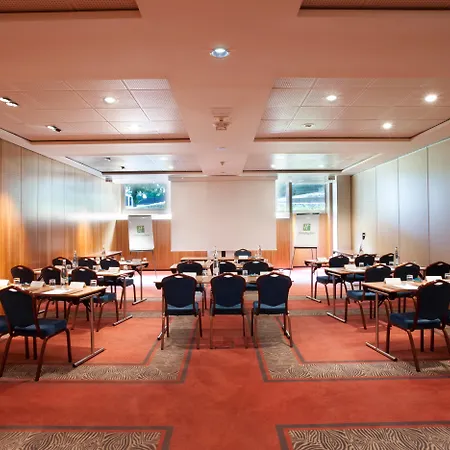 호텔 Doubletree By Hilton Paris 4*