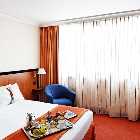 Ξενοδοχείο Doubletree By Hilton Paris 4*