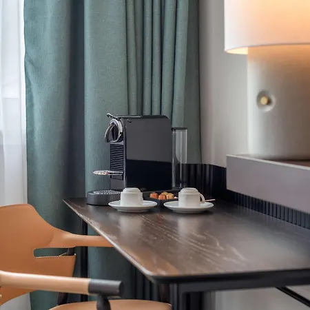 Ξενοδοχείο Doubletree By Hilton Paris 4*