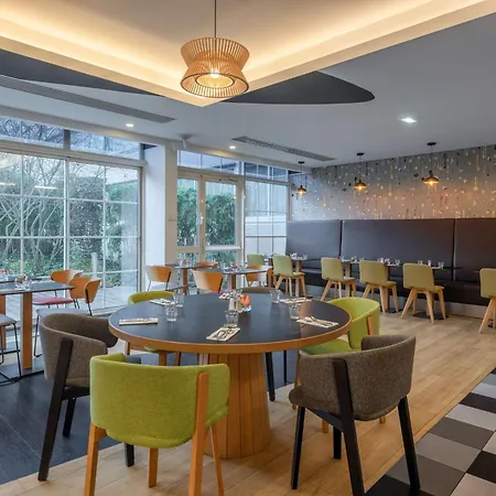 Doubletree By Hilton Paris 4* Bougival