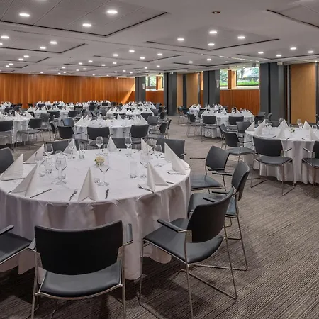 Hotel Doubletree By Hilton Paris
