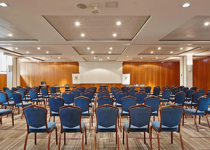 Hotel Doubletree By Hilton Paris 4*