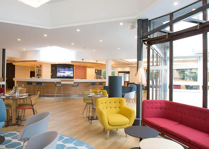 Doubletree By Hilton Paris Hotel