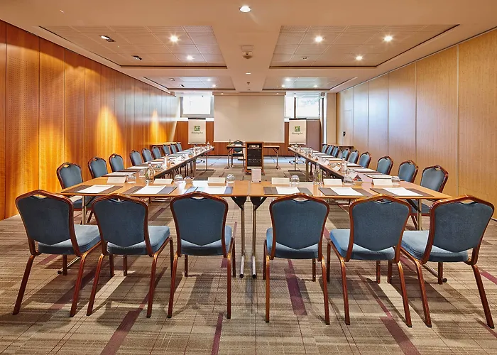 Doubletree By Hilton Paris 호텔 부지발