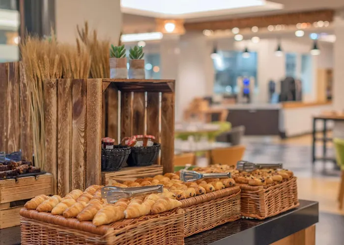 Hotel Doubletree By Hilton Paris 4*