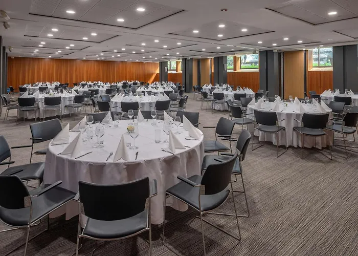 Hotel Doubletree By Hilton Paris