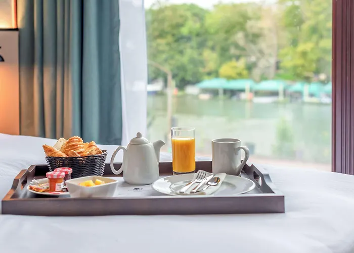 Doubletree By Hilton Paris 4* 부지발