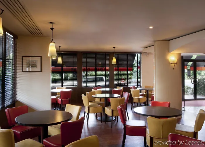 Doubletree By Hilton Paris 4*